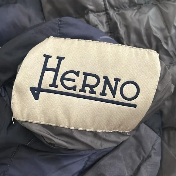 Herno reversible puffer jacket - Picture 2 of 6